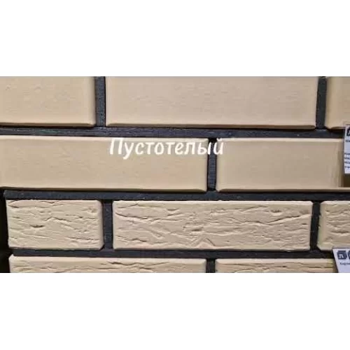 Облицовочный керамический бежевый кирпич ЛСР рустик.